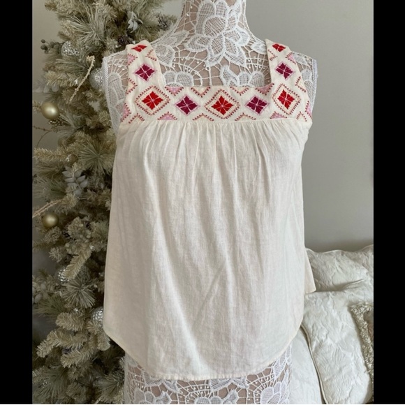 Madewell Embroidered Sleeveless Top - Cream and Red - Picture 14 of 16